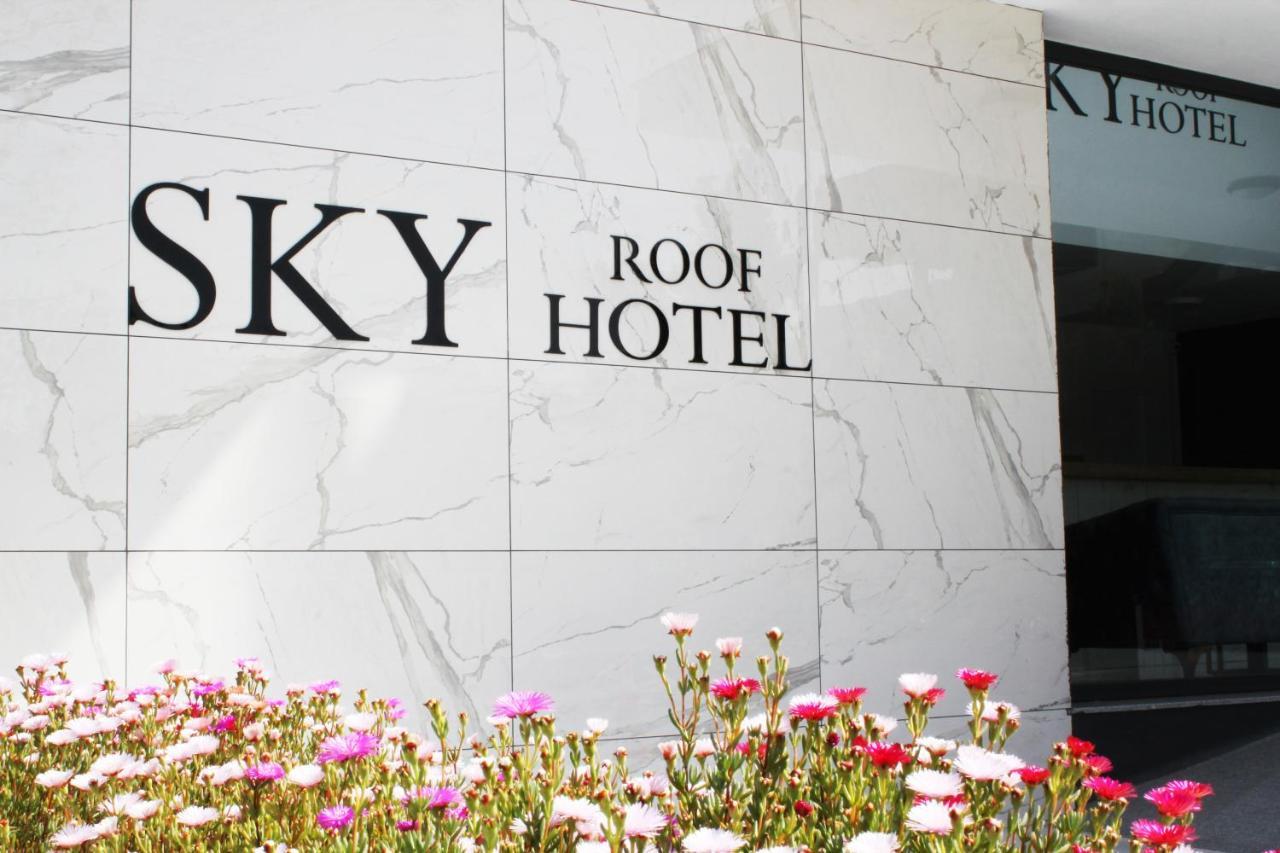 Sky Roof Hotel นิโคเซีย ภายนอก รูปภาพ