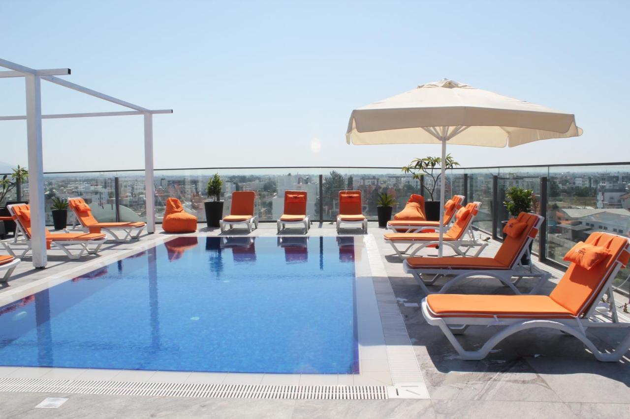 Sky Roof Hotel นิโคเซีย ภายนอก รูปภาพ